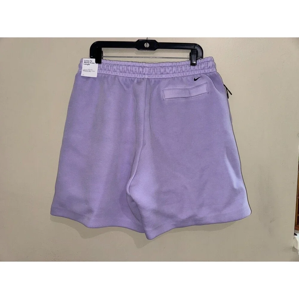 Men’s Size Large Nike Tech Fleece Shorts Loose Fit Pale Purple Black HJ0692-515